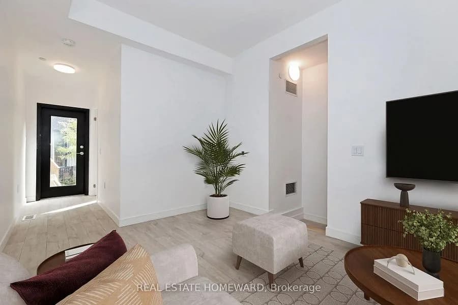 178 Clonmore Dr #16 — photo 5