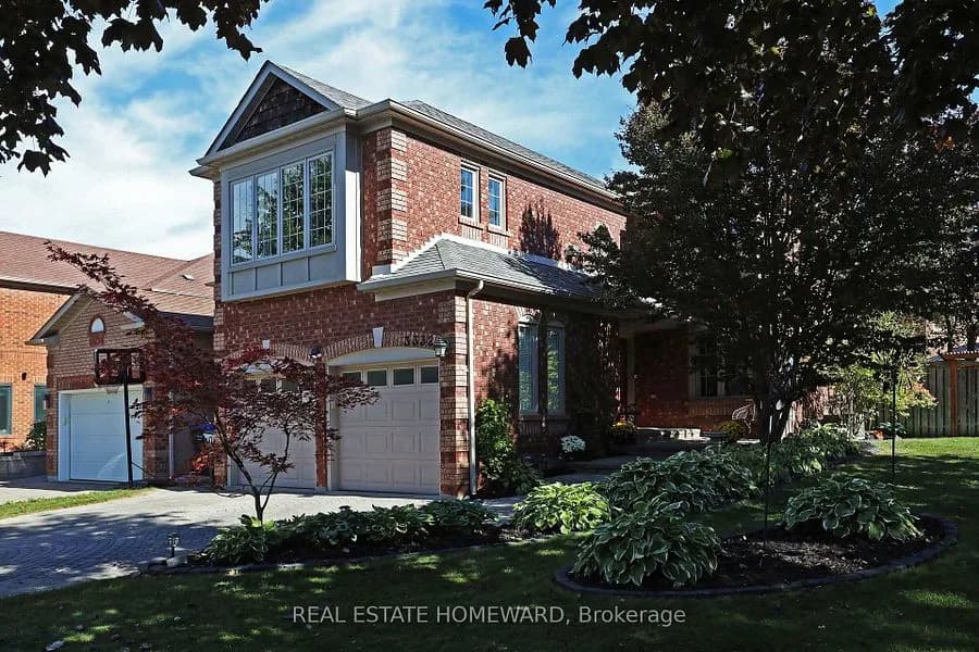 3332 Forrestdale Circ — Detached 2-Storey in Mississauga, Toronto