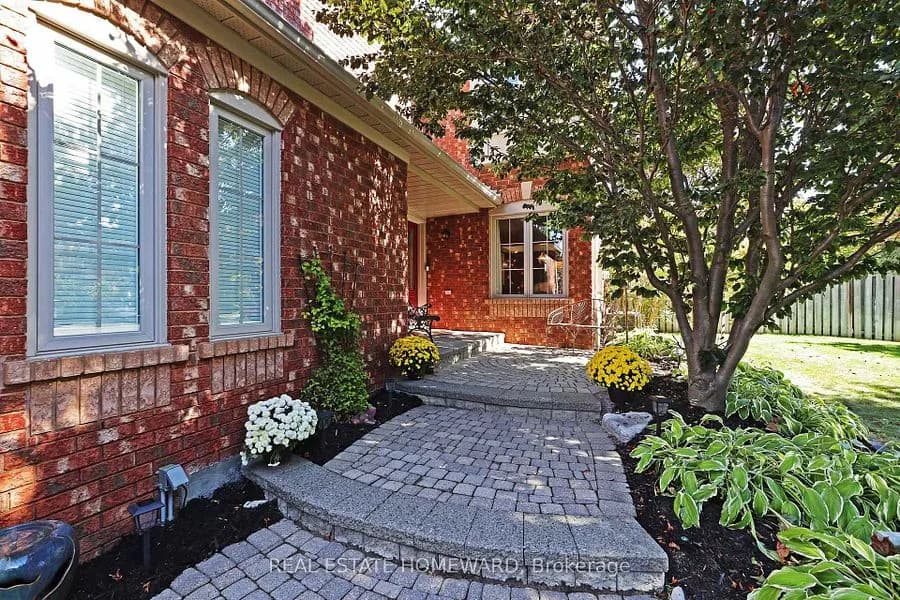 3332 Forrestdale Circ — photo 2