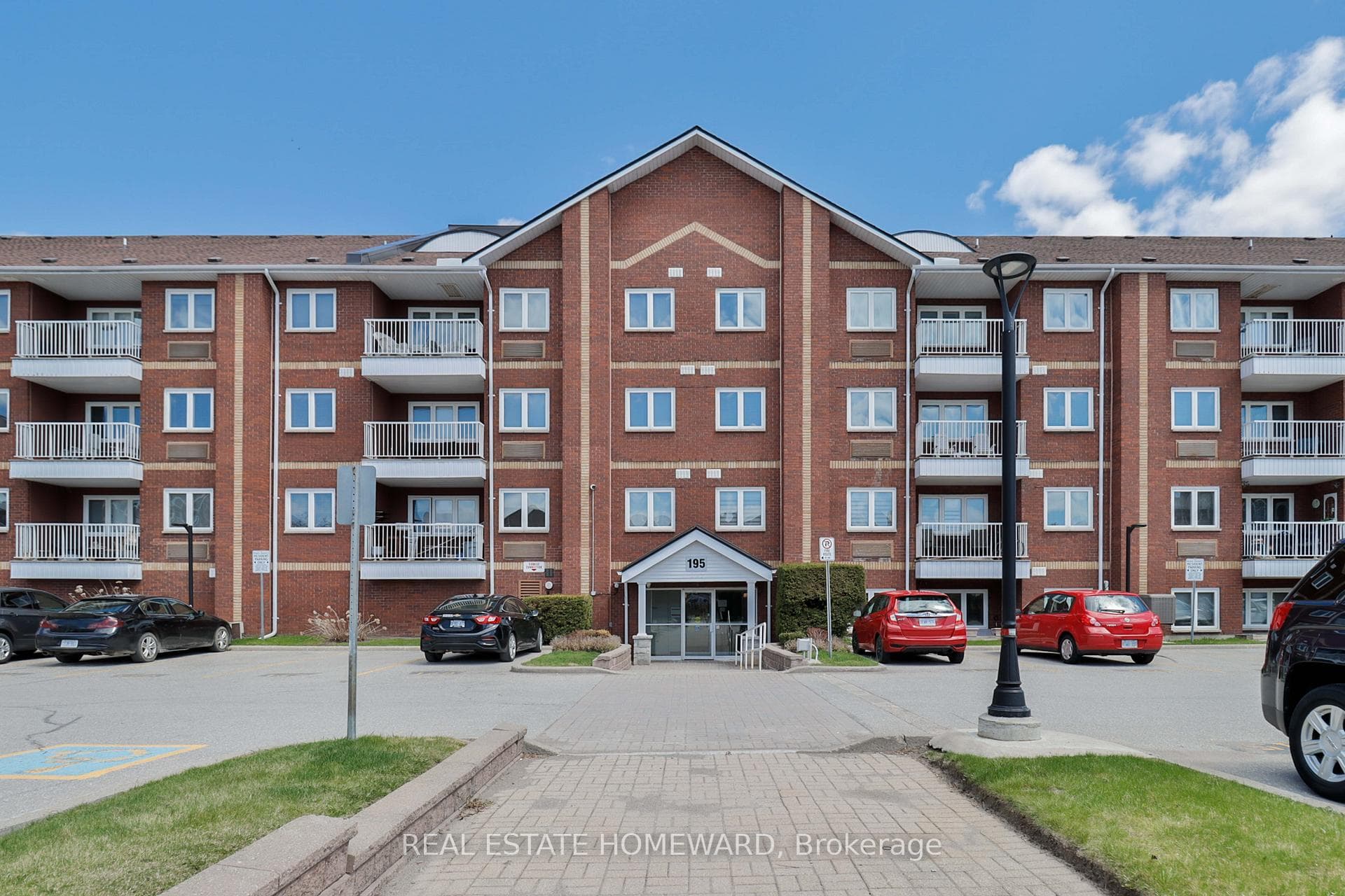 195 Lake Driveway West N/A 304 — Condo Apartment for sale in South West, Ajax