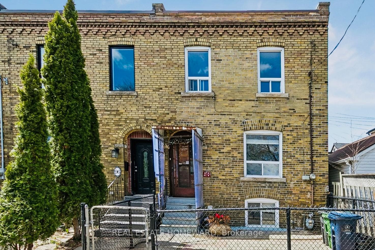 98 Via Italia N/A — Semi-Detached for sale in Corso Italia-Davenport, Toronto
