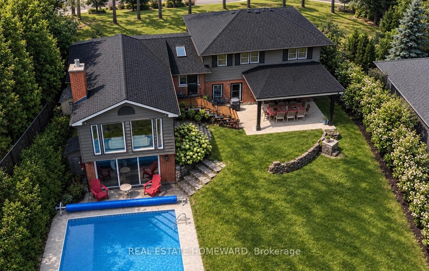 63 Cait Court — Detached in Ancaster, Hamilton