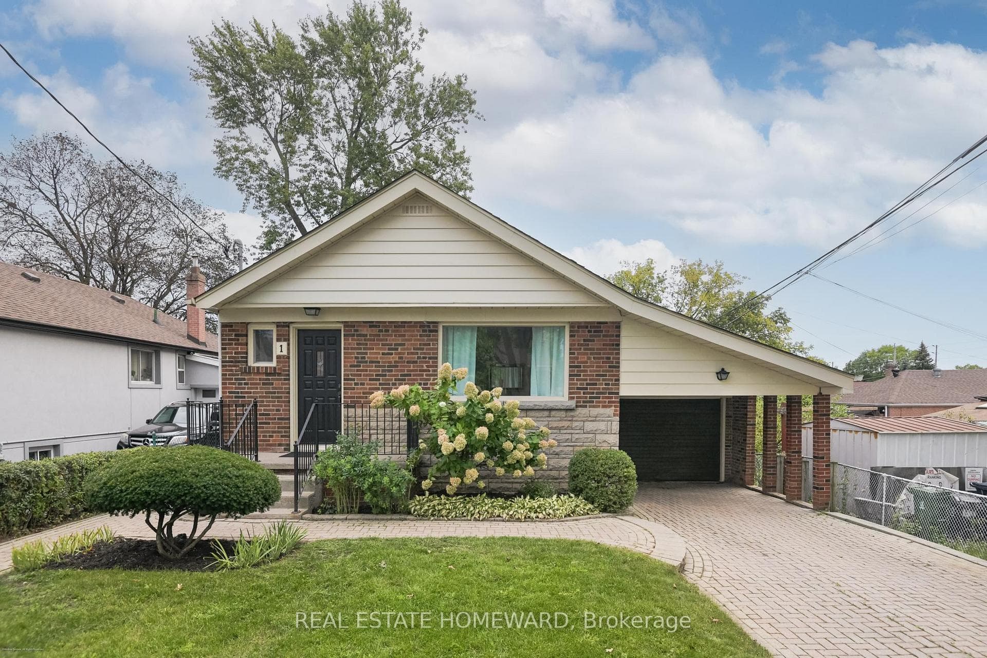1 Bassett Avenue — Detached in Clairlea-Birchmount, Toronto