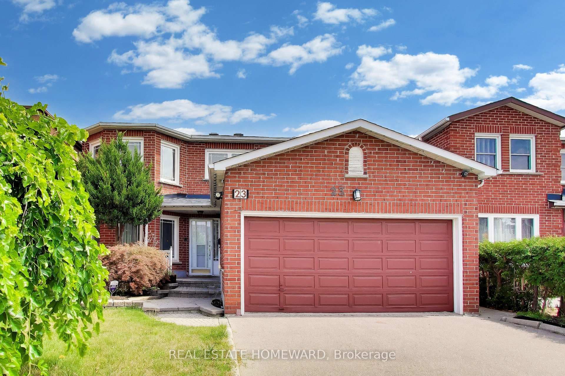 23 Hutchcroft Avenue — Detached in Milliken, Toronto