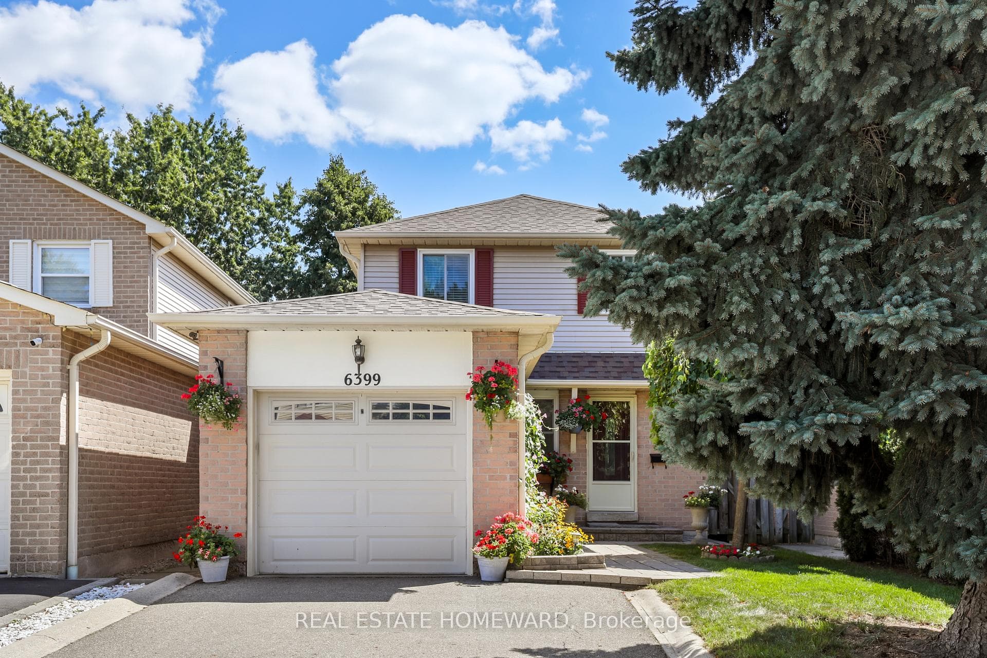 6399 Colebrook Crescent — Detached in Meadowvale, Mississauga
