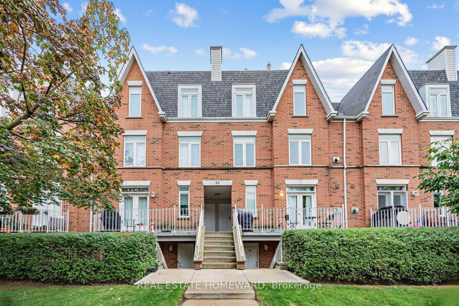 23 Sudbury Street 2306 — Condo Townhouse in Niagara, Toronto