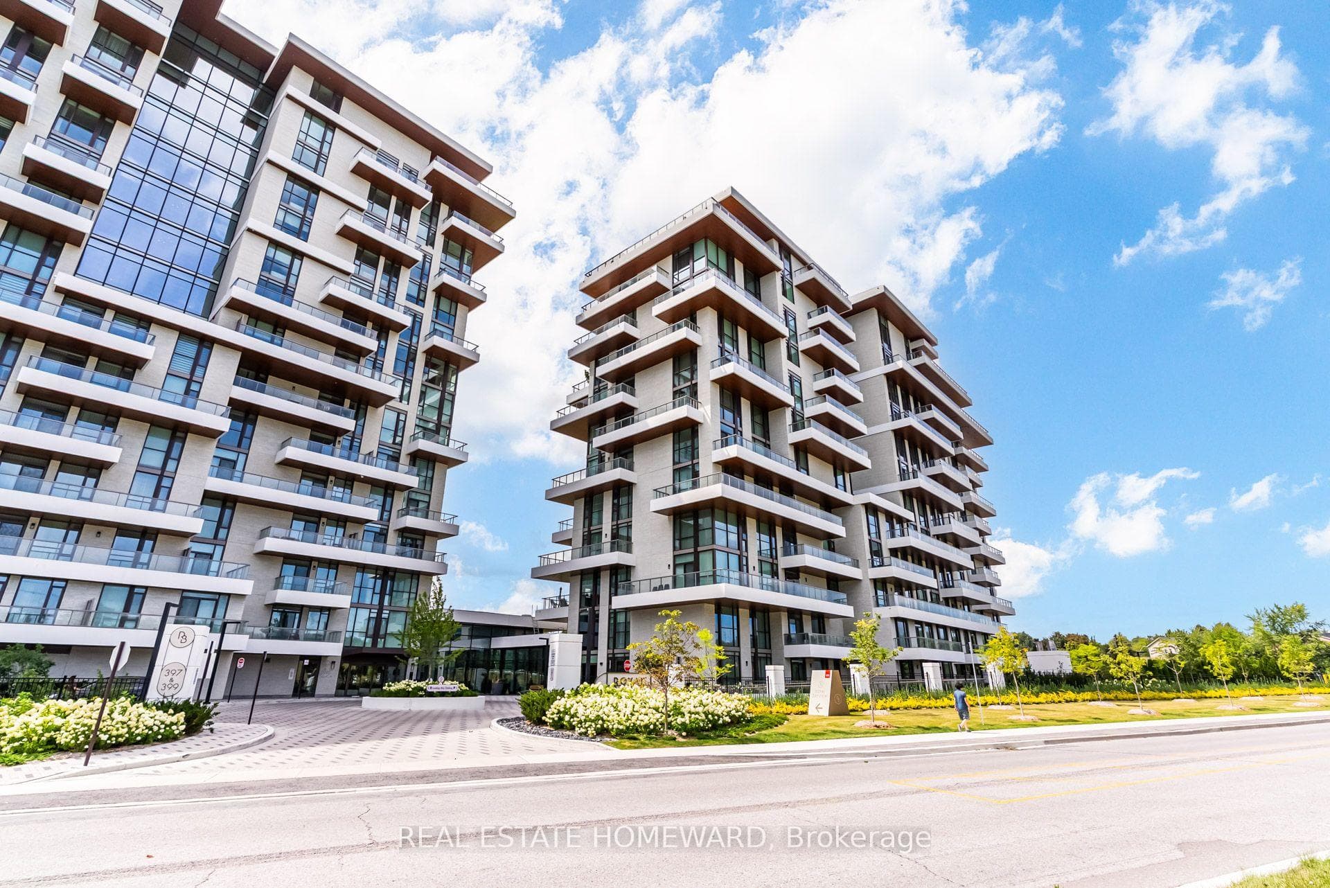 397 Royal Orchard Boulevard E 808 — Condo Apartment in Royal Orchard, Markham