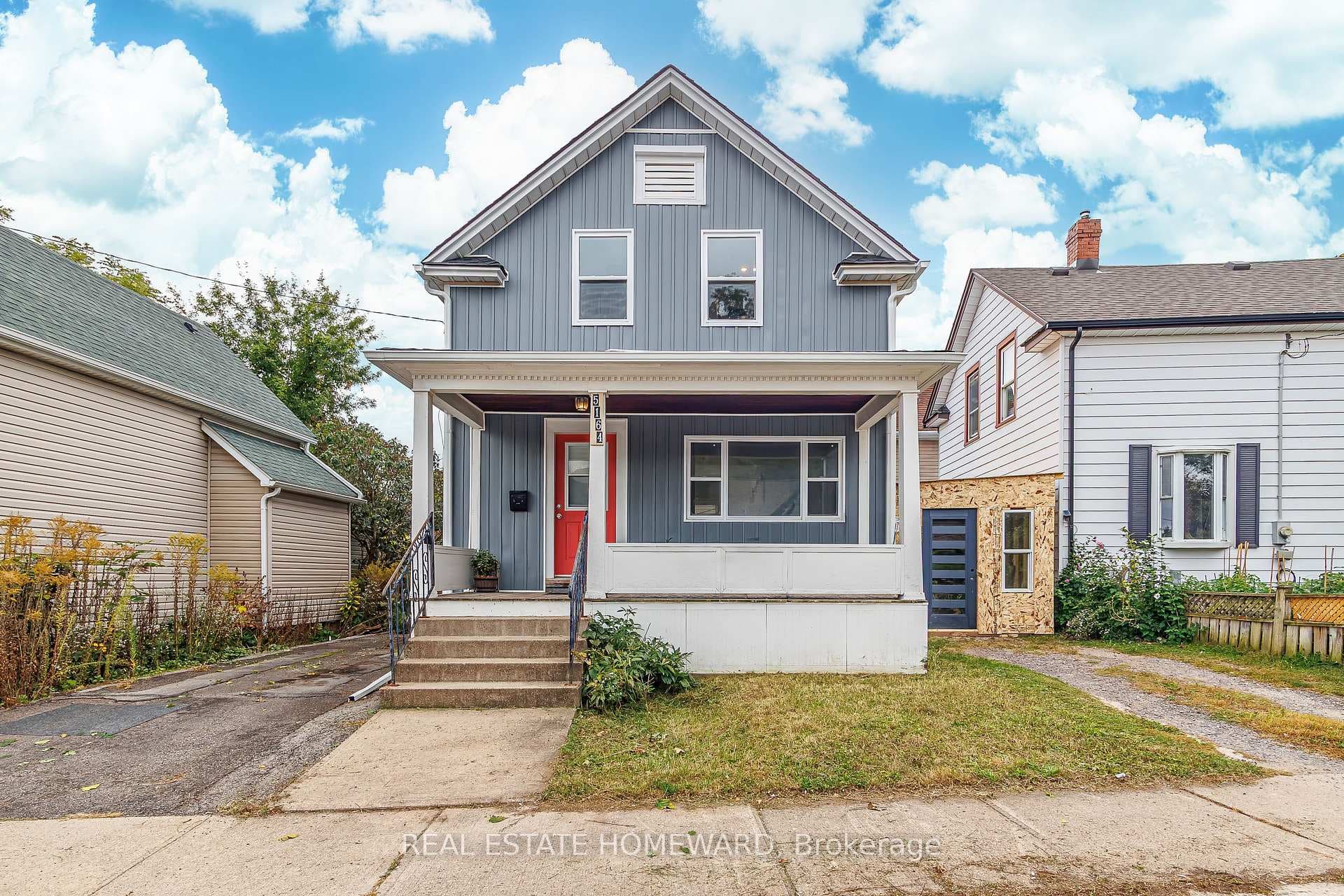 5164 St Lawrence Avenue — Detached in 210 - Downtown, Niagara Falls