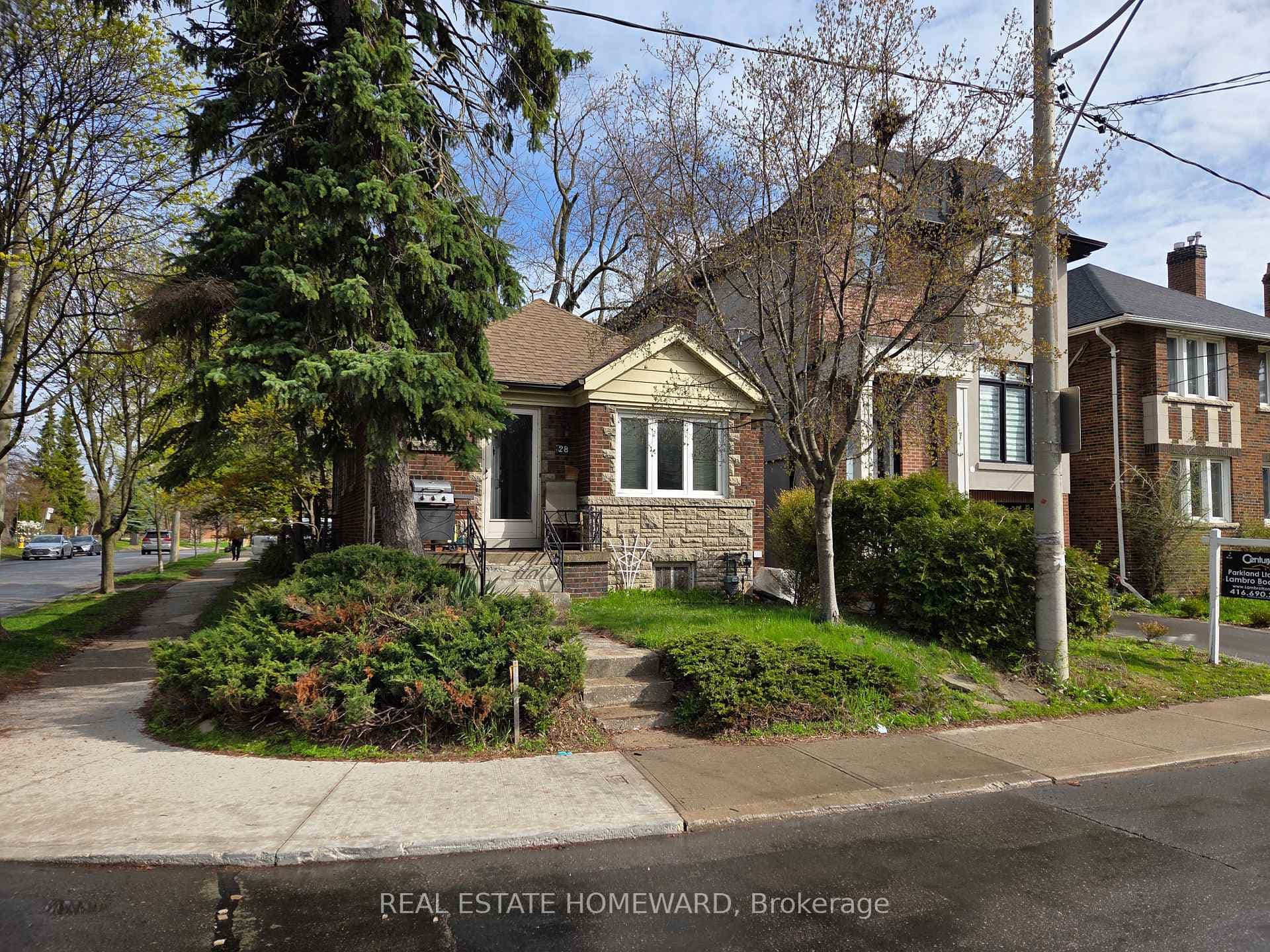 28 Glen Echo Road — Detached for sale in Lawrence Park North, Toronto