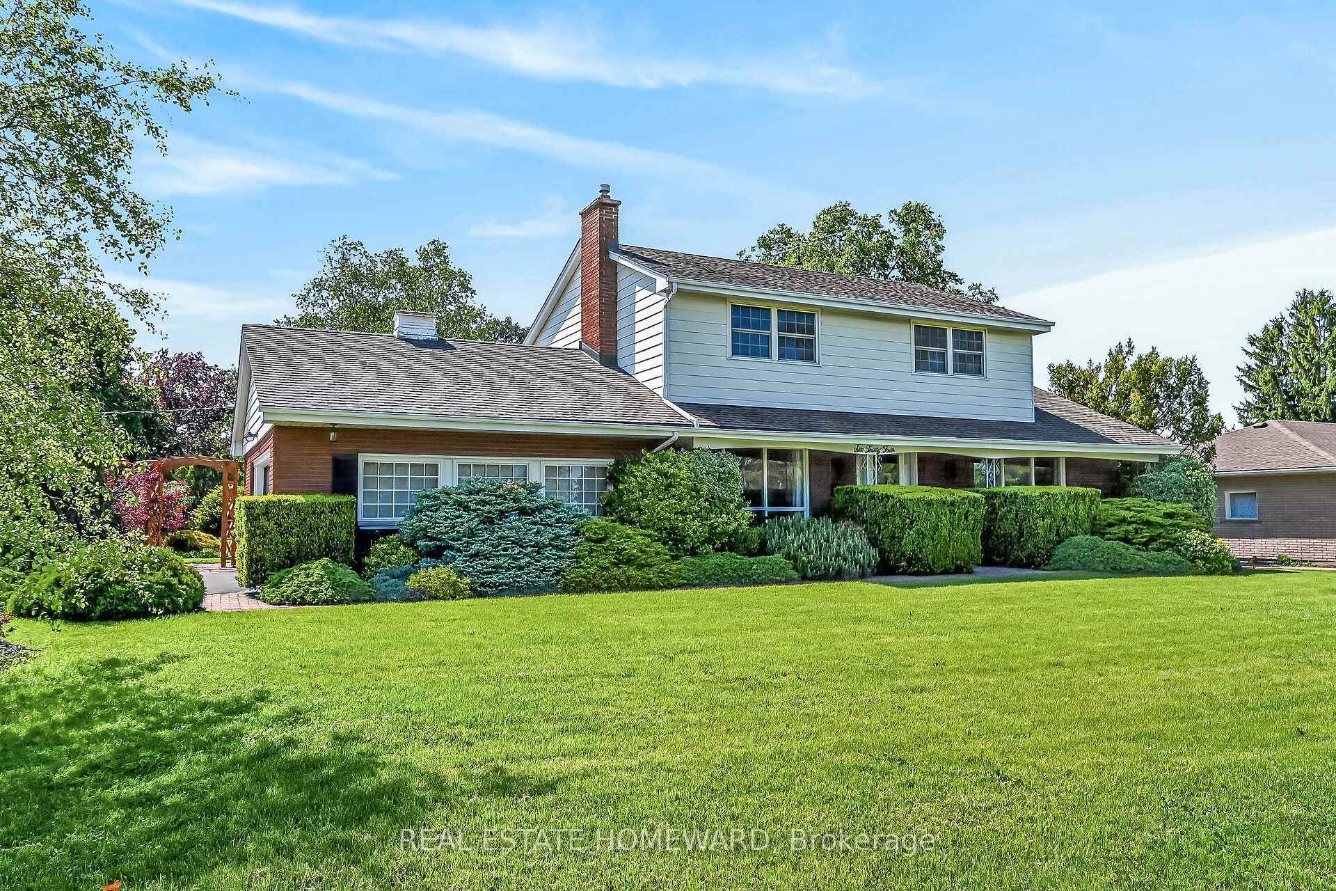 634 Mountain Brow Boulevard — Detached in Huntington, Hamilton