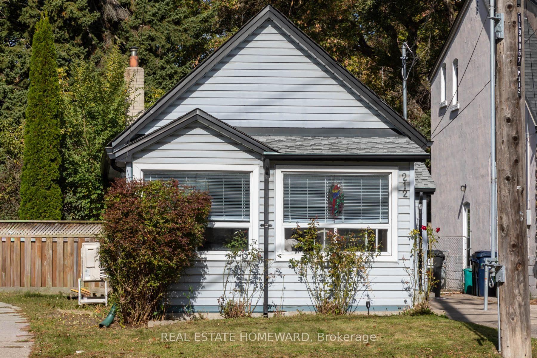 212 Clonmore Drive — Detached in Birchcliffe-Cliffside, Toronto