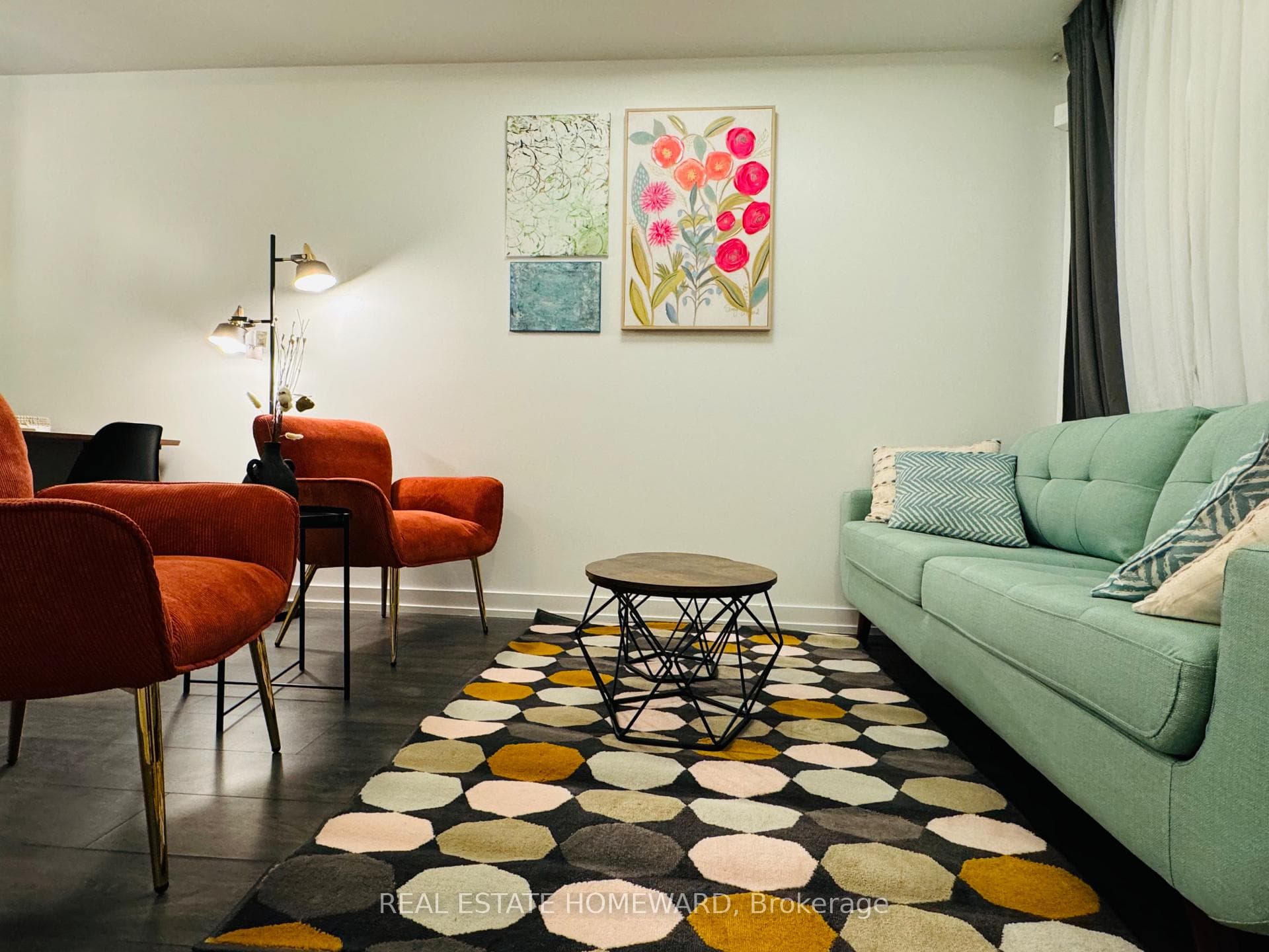 17 St. Bartholomew Street — Condo Townhouse for sale in Regent Park, Toronto