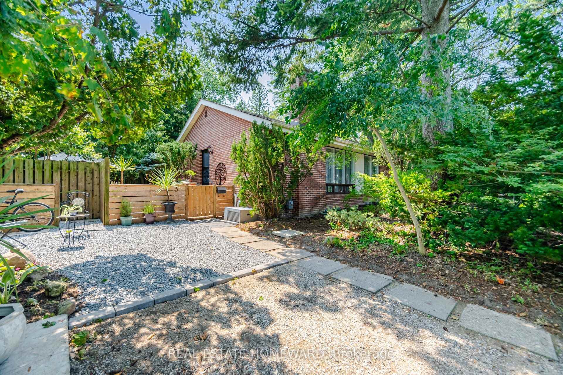 3 Shadwell Place — Detached in Banbury-Don Mills, Toronto