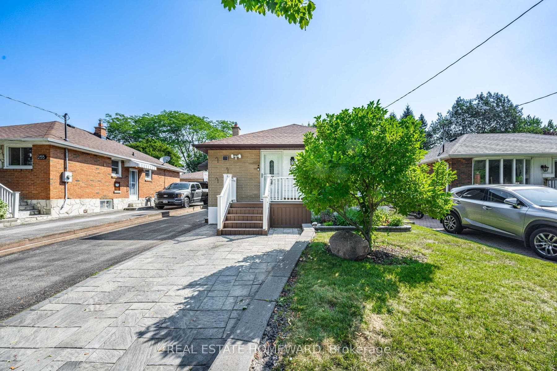 259 Windsor Street — Detached in Donevan, Oshawa