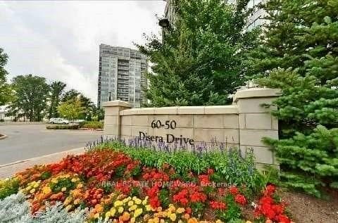50 Disera Drive 108 — Condo Apartment for sale in Beverley Glen, Vaughan